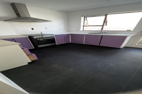 Photo of property in 2/11 Eagle Street, Karori, Wellington, 6012