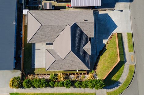 Photo of property in 115 Amesbury Drive, Churton Park, Wellington, 6037