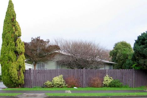 Photo of property in 10 Maxwells Line, Awapuni, Palmerston North, 4412