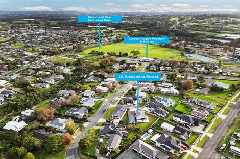 Photo of property in 19 Alexandra Street, Riverhead, 0820