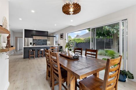 Photo of property in 10 Walnut Avenue, Strowan, Christchurch, 8052