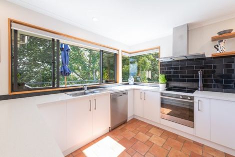 Photo of property in 18 Bay View Road, Atawhai, Nelson, 7010