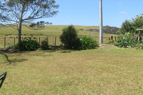 Photo of property in 38 Paradise Road, Coopers Beach, 0420