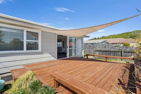 Photo of property in 9a Kawaha Point Road, Fairy Spring, Rotorua, 3015