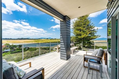 Photo of property in 11 Seascape Crescent, Waipu, 0582