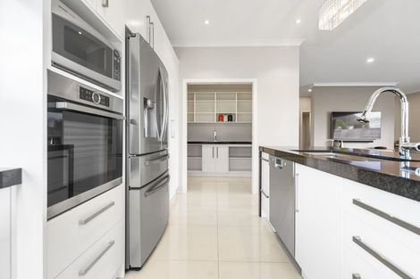 Photo of property in 8 Platina Place, Flagstaff, Hamilton, 3210