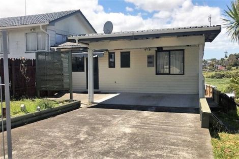 Photo of property in 38 Alabaster Drive, Papatoetoe, Auckland, 2025