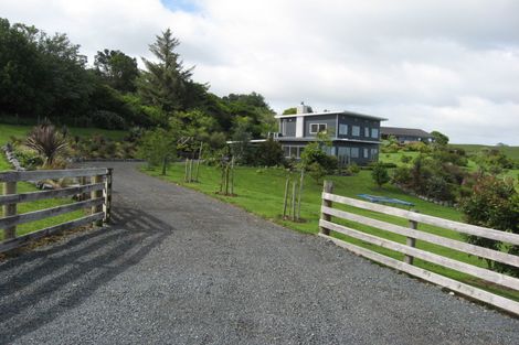 Photo of property in 625 Ponga Road, Opaheke, Papakura, 2584