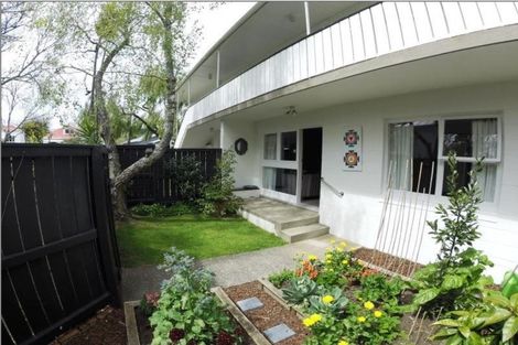 Photo of property in 2 Wynyard Road, Mount Eden, Auckland, 1024