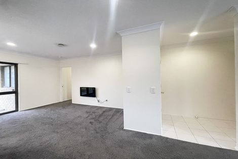 Photo of property in 1/61 Clydesdale Avenue, Somerville, Auckland, 2014