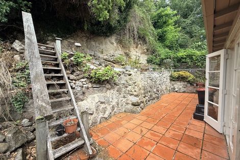 Photo of property in 34 Shakespeare Road, Bluff Hill, Napier, 4110