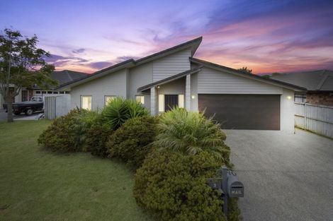 Photo of property in 3 Elie Place, Wattle Downs, Auckland, 2103