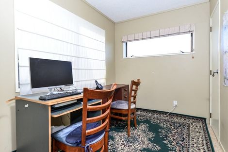 Photo of property in 11 Leonard Place, Dinsdale, Hamilton, 3204