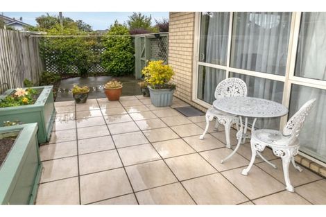 Photo of property in 5 Everard Street, Somerfield, Christchurch, 8024