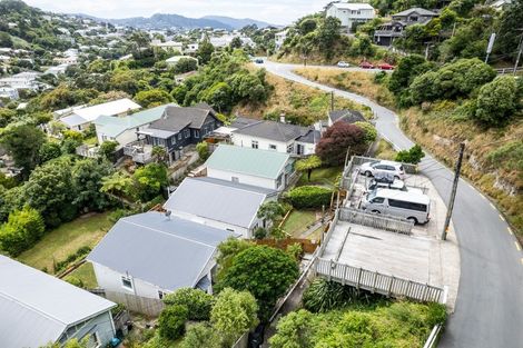 Photo of property in 24 Clarence Street, Brooklyn, Wellington, 6021