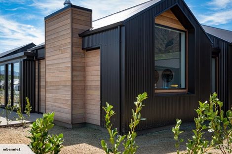 Photo of property in 6 Maize Street, Jacks Point, Queenstown, 9371