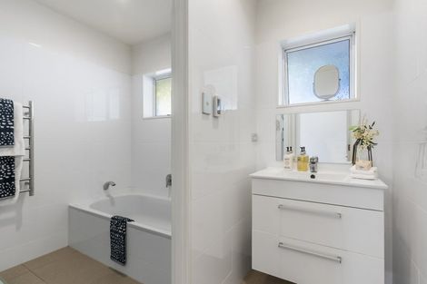 Photo of property in 285 Beach Road, Campbells Bay, Auckland, 0630