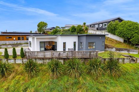 Photo of property in 71 Cyrus Street, Whalers Gate, New Plymouth, 4310