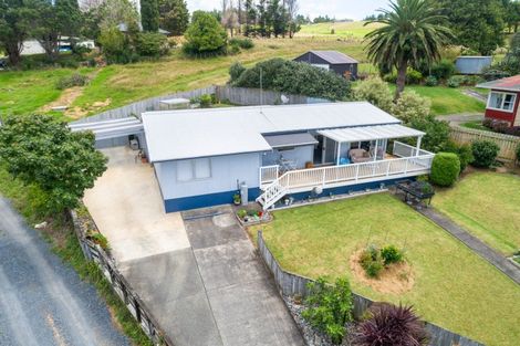 Photo of property in 109b King Street, Hikurangi, 0114