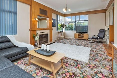 Photo of property in 99 Onerahi Road, Onerahi, Whangarei, 0110