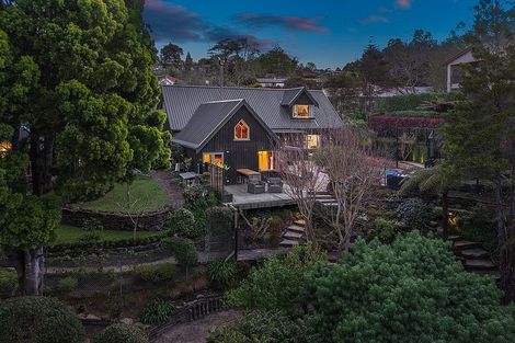 Photo of property in 43 West Lynn Road, Titirangi, Auckland, 0604