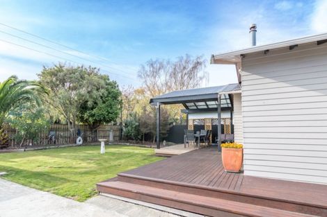 Photo of property in 12 Napier Road, Terrace End, Palmerston North, 4410