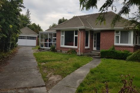 Photo of property in 33 Joyce Crescent, Ilam, Christchurch, 8041