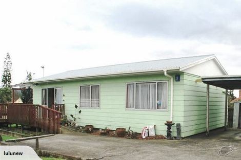 Photo of property in 1/30 Kereru Street, Henderson, Auckland, 0612