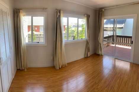 Photo of property in 139 Bucklands Beach Road, Bucklands Beach, Auckland, 2012