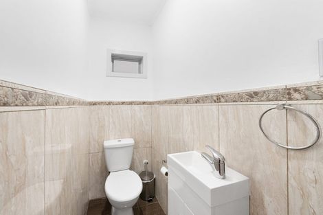 Photo of property in 3/4 Oxford Road, Manurewa, Auckland, 2102