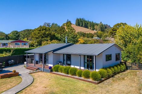 Photo of property in 27 Eighty Eight Valley Road, Wakefield, 7025