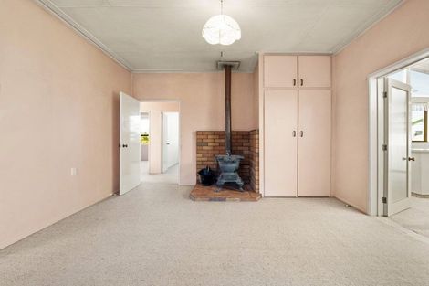 Photo of property in 4 Hugh Street, Sawyers Bay, Port Chalmers, 9023