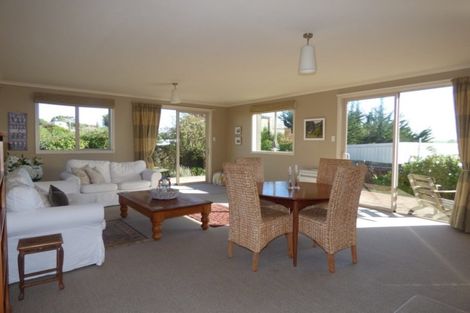 Photo of property in 8b Magdala Street, Kakanui, Oamaru, 9495