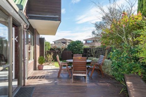 Photo of property in 1/35 Solway Avenue, Ilam, Christchurch, 8041