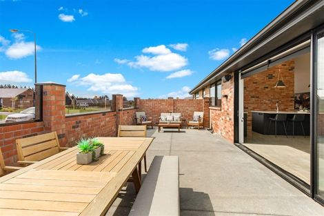 Photo of property in 44 Silver Peaks Drive, West Melton, 7618