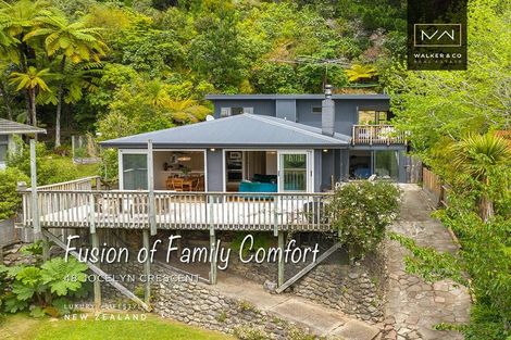 Photo of property in 48 Jocelyn Crescent, Pinehaven, Upper Hutt, 5019