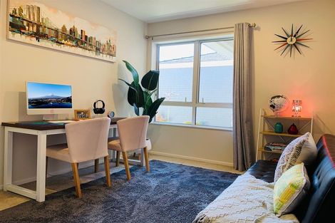 Photo of property in 6 Gum Spear Road, Takanini, 2112