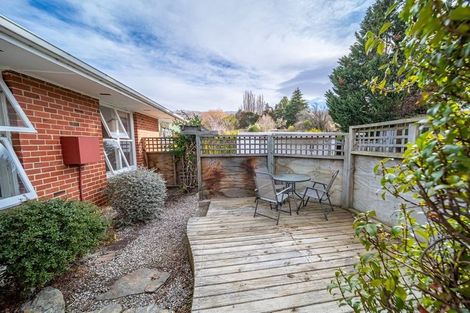 Photo of property in 33 Tamblyn Drive, Lake Roxburgh Village, Roxburgh, 9571
