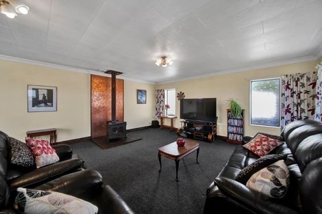 Photo of property in 6 Hussey Street, Oakura, 4314
