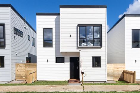 Photo of property in 16 Greenbrier Street, Westgate, 0814