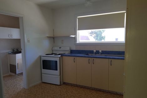 Photo of property in 2/66 Division Street, Riccarton, Christchurch, 8041