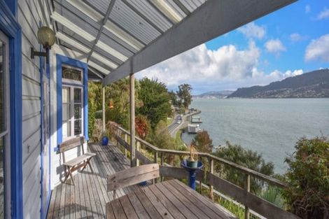 Photo of property in 6 Marion Street, Macandrew Bay, Dunedin, 9014
