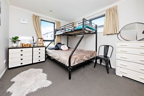 Photo of property in 6 Kohi Kai Place, Weymouth, Auckland, 2103
