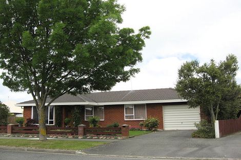 Photo of property in 19a Wiltshire Court, Rangiora, 7400