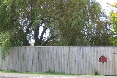 Photo of property in 217 Rangatira Road, Beach Haven, Auckland, 0626