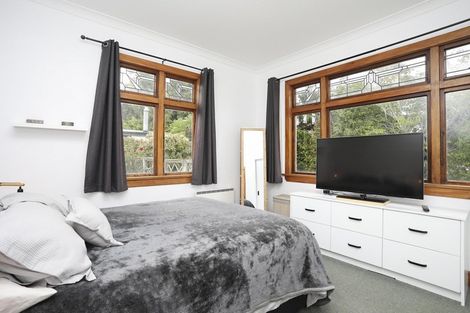 Photo of property in 12 Prince Street, Winton, 9720