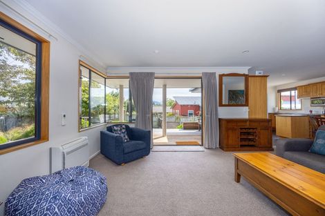 Photo of property in 115a Meadowstone Drive, Wanaka, 9305