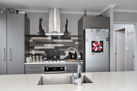 Photo of property in 8 Bulkhead Lane, Pyes Pa, Tauranga, 3112