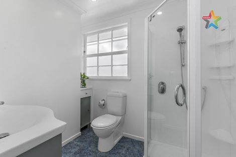 Photo of property in 82 Oxford Terrace, Epuni, Lower Hutt, 5011