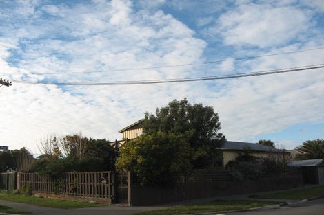 Photo of property in 63 Pine Avenue, New Brighton, Christchurch, 8061